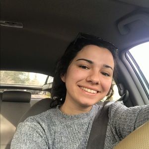 Meet your Posher, Jazmin